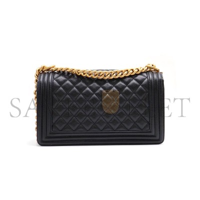 CHANEL CAVIAR MEDIUM QUILTED BOY BLACK A67086 B08358 94305 (25*15*8cm)